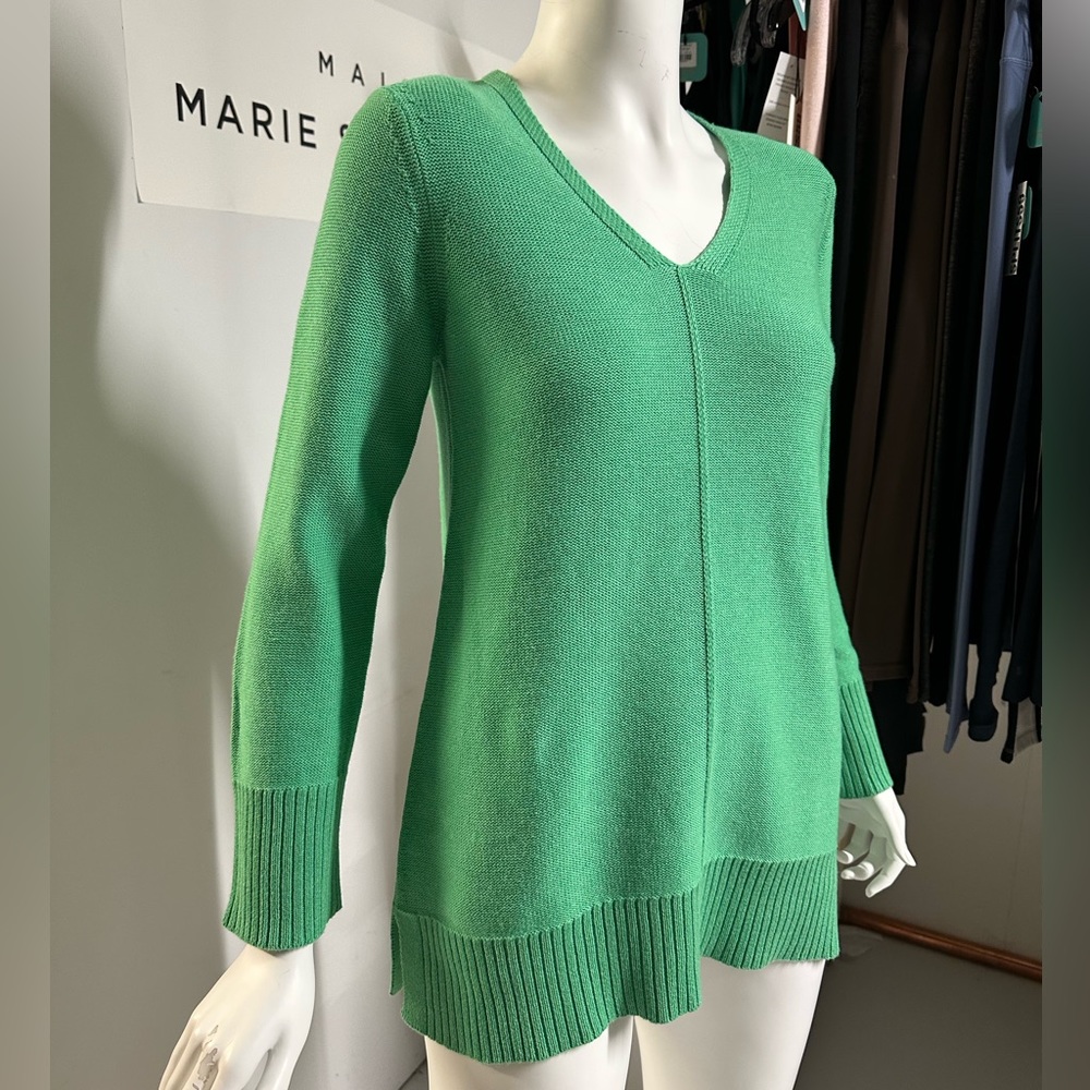 BRAND NEW KINROSS Easy Vee Sweater